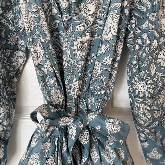 NEW MAREA BELTED PRINTED MINI DRESS! - Picture 3 of 4